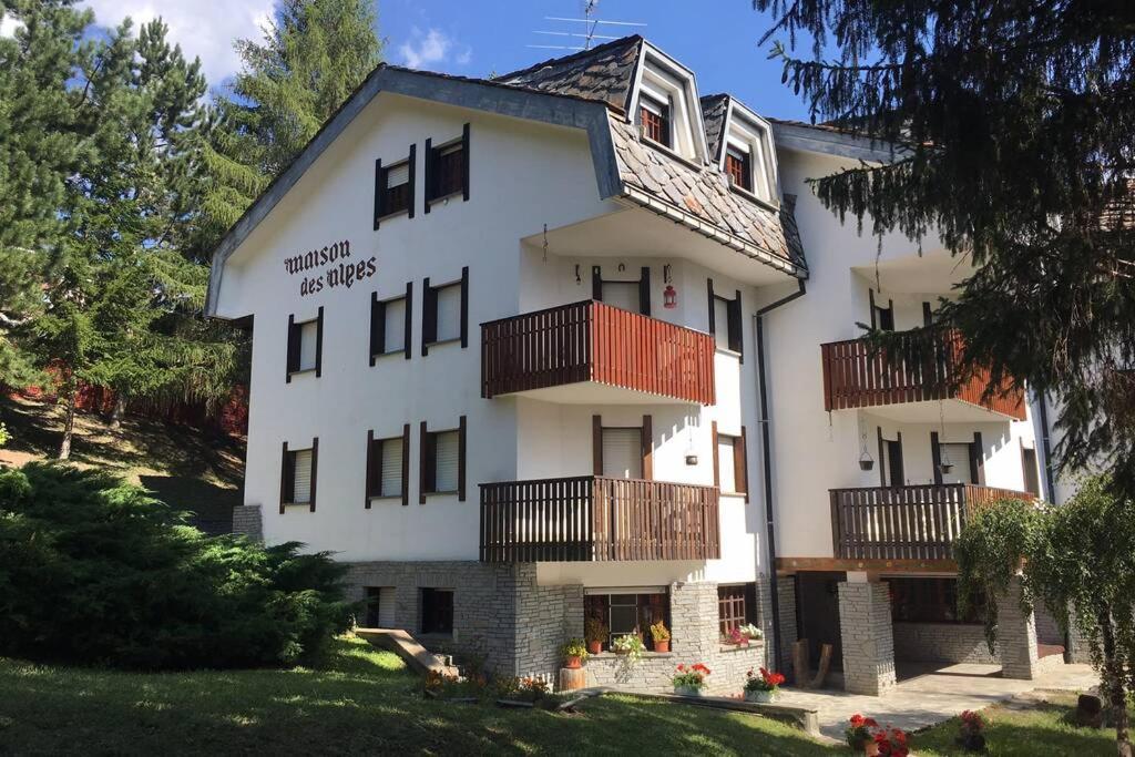 Maison Des Alpes Mansarda Oulx Eksteriør billede